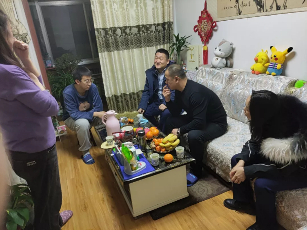 关爱员工冷暖 传递组织温情——欧亿官方网页版-欧亿(中国)
组织开展员工家访活动(图2)
