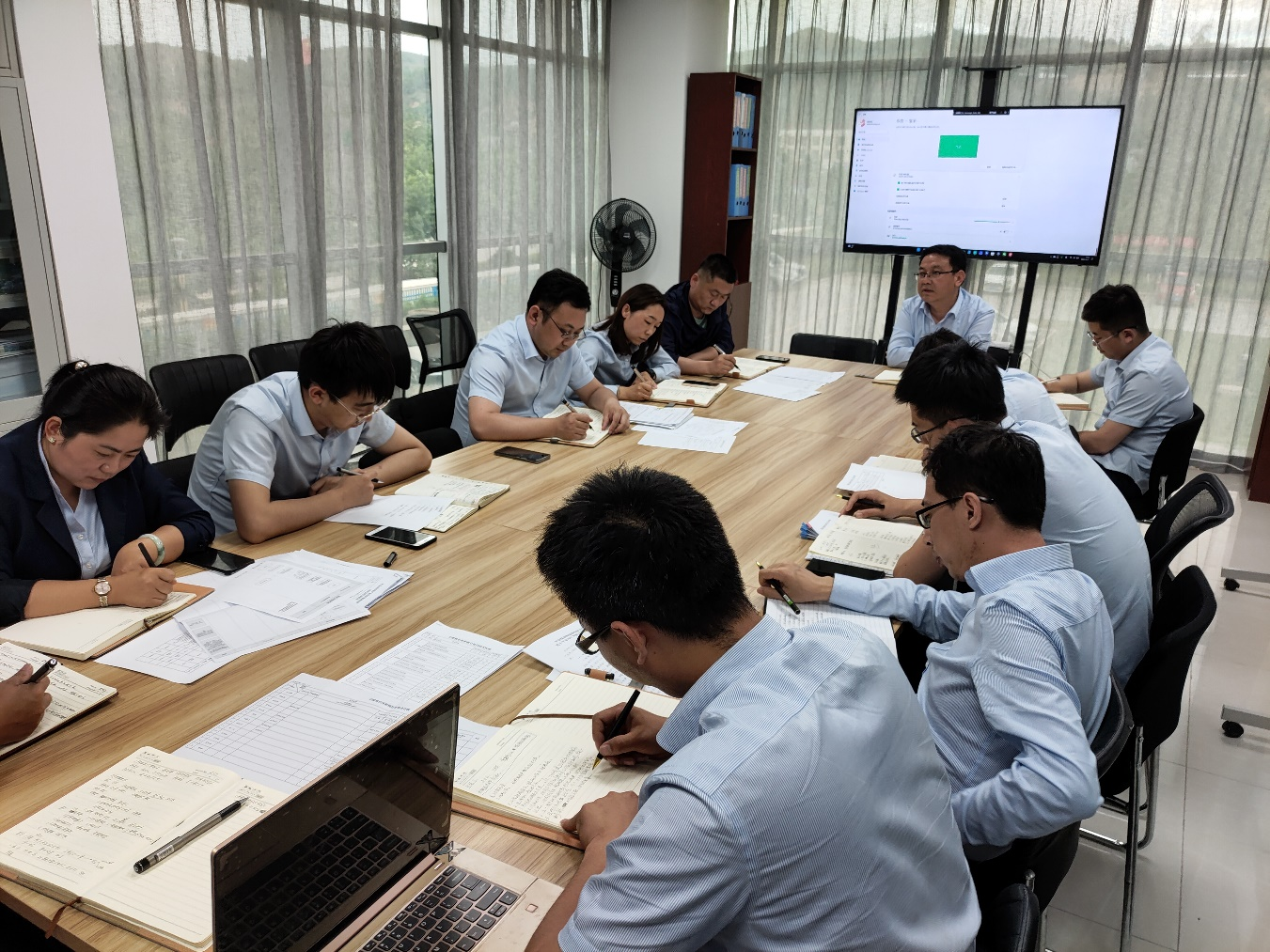 欧亿官方网页版-欧亿(中国)
平煤机公司开展作风集中整顿月活动第二期工作总结(图1)