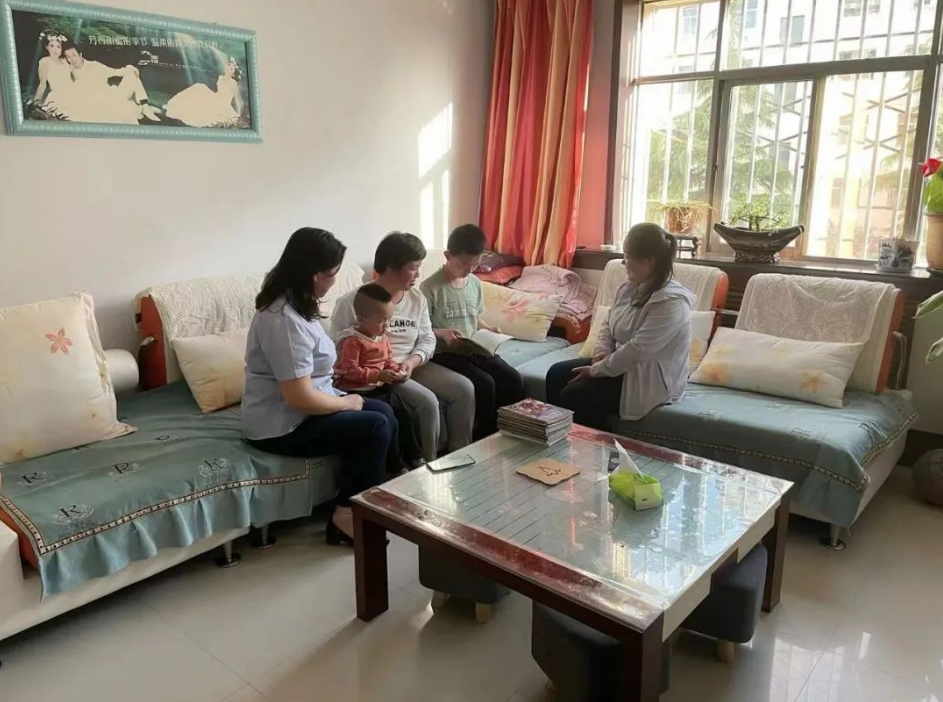 欧亿官方网页版-欧亿(中国)
开展女职工未成年子女关爱活动(图2)