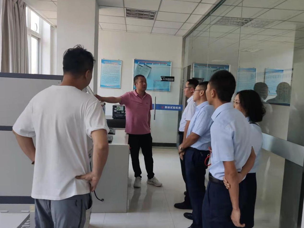 欧亿官方网页版-欧亿(中国)
泾东设计公司赴甲级检测公司考察学习(图2)